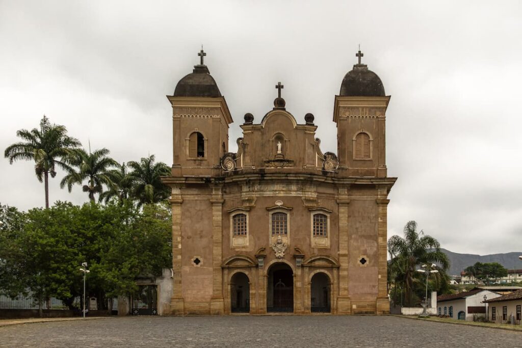 Imagem mostra Igreja São Pedro dos Clérigos em Mariana/MG.
