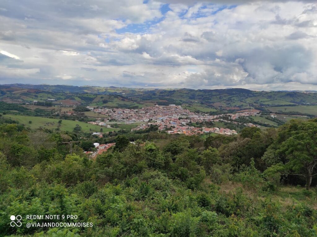 Imagem mostra Bueno Brandão, uma das cidades mineiras perto de São Paulo para morar.